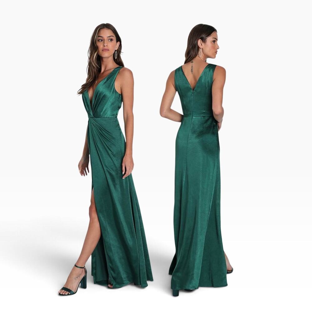 Lulus Perfect Refinement Emerald Satin Sleeveless Pleated Maxi Dress size M NWT